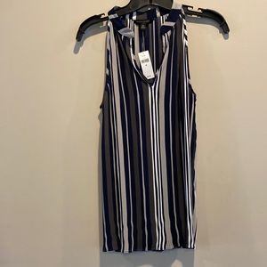 Banana Republic sleeveless medium blouse